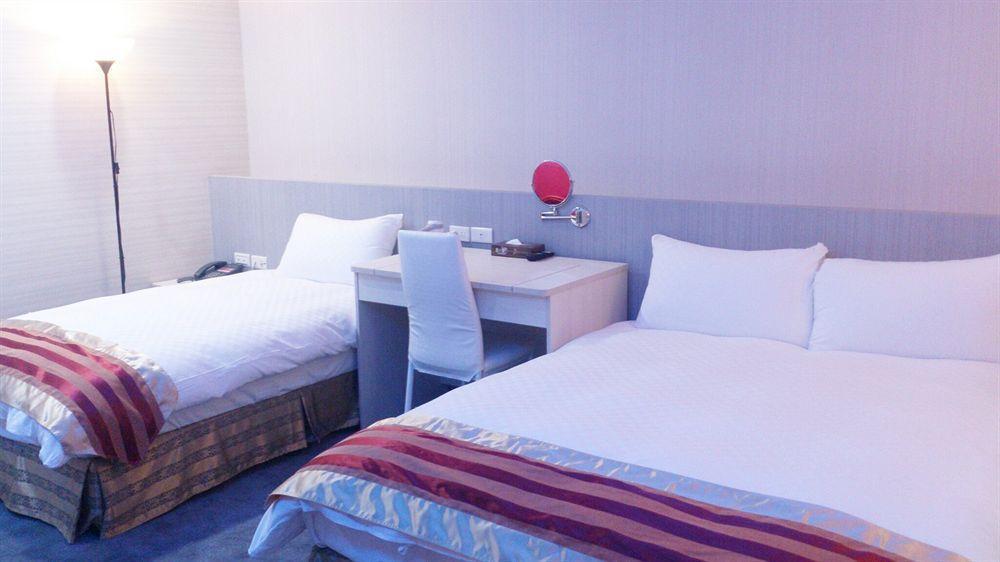 Shun-Yi Business Hotel Chiayi Exterior foto