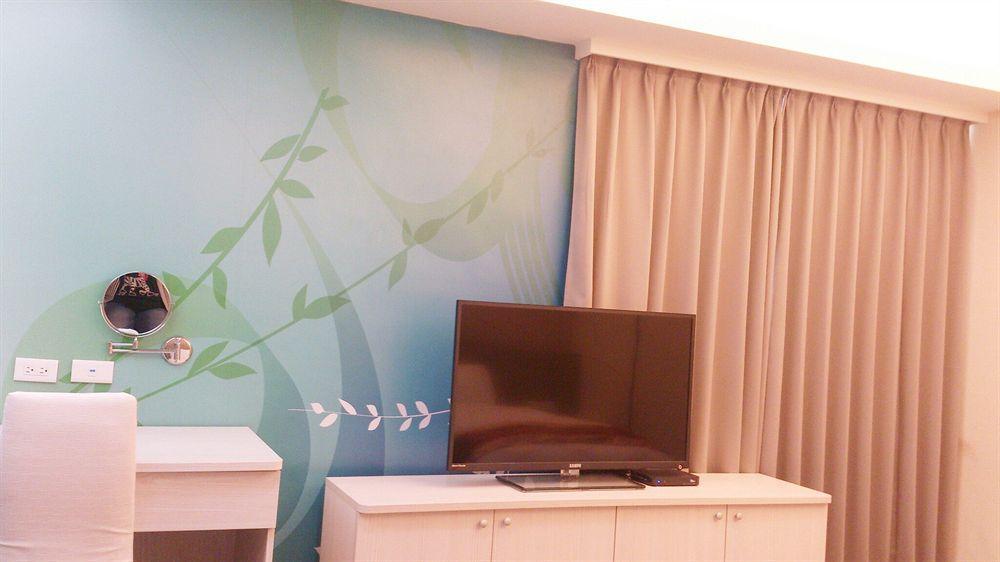Shun-Yi Business Hotel Chiayi Exterior foto